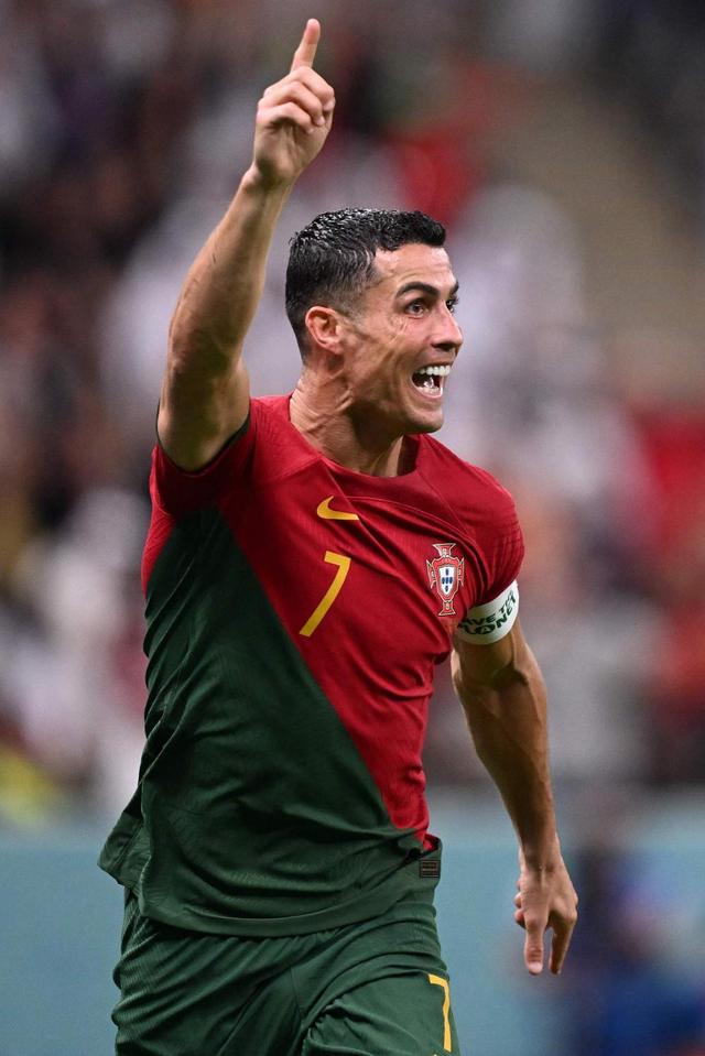 杜兰特25+8东契奇25+7 火箭客场大胜湖人