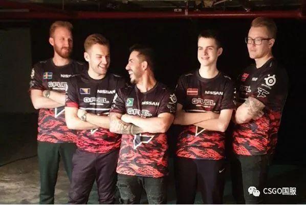 YOU离开 XLG Esports 因禁赛丑闻
