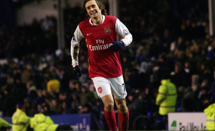 大爆冷！湖人不敌垫底球队，赛后数据曝光，最大输球元凶不是东契奇，詹皇眼神说明一切