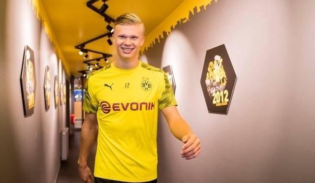 中国战队TYLOO天禄晋级 2025 年电竞世界杯《反恐精英2》项目八强