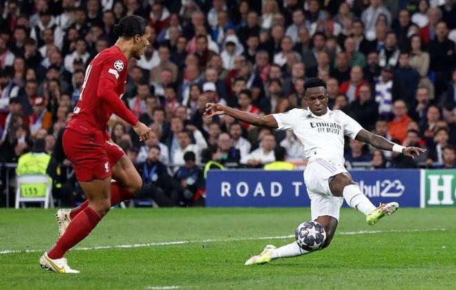 T1横扫G2取得EWC季军，奖金23万，但这一趟收获远超季军这些