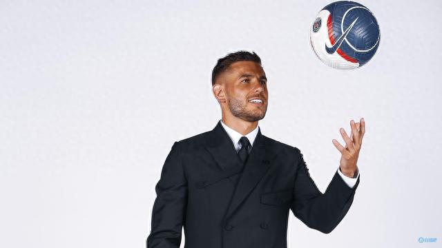 夸梅：詹姆斯通过富保罗控制了联盟 让NBA修改规则&允许他走步